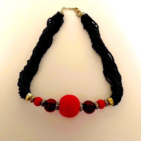 2 x $20‼️ BEADED MULTILAYER CHOKER NECKLACE Black and Red Vintage Style - Picture 8 of 8